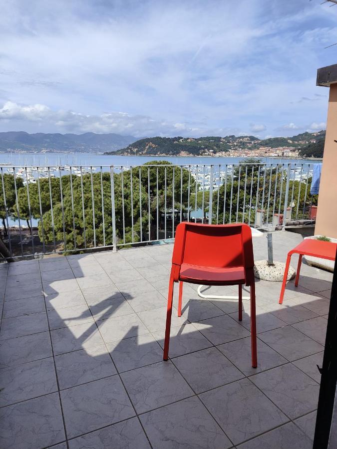 La Soffitta Sul Golfo Appartement Lerici Buitenkant foto