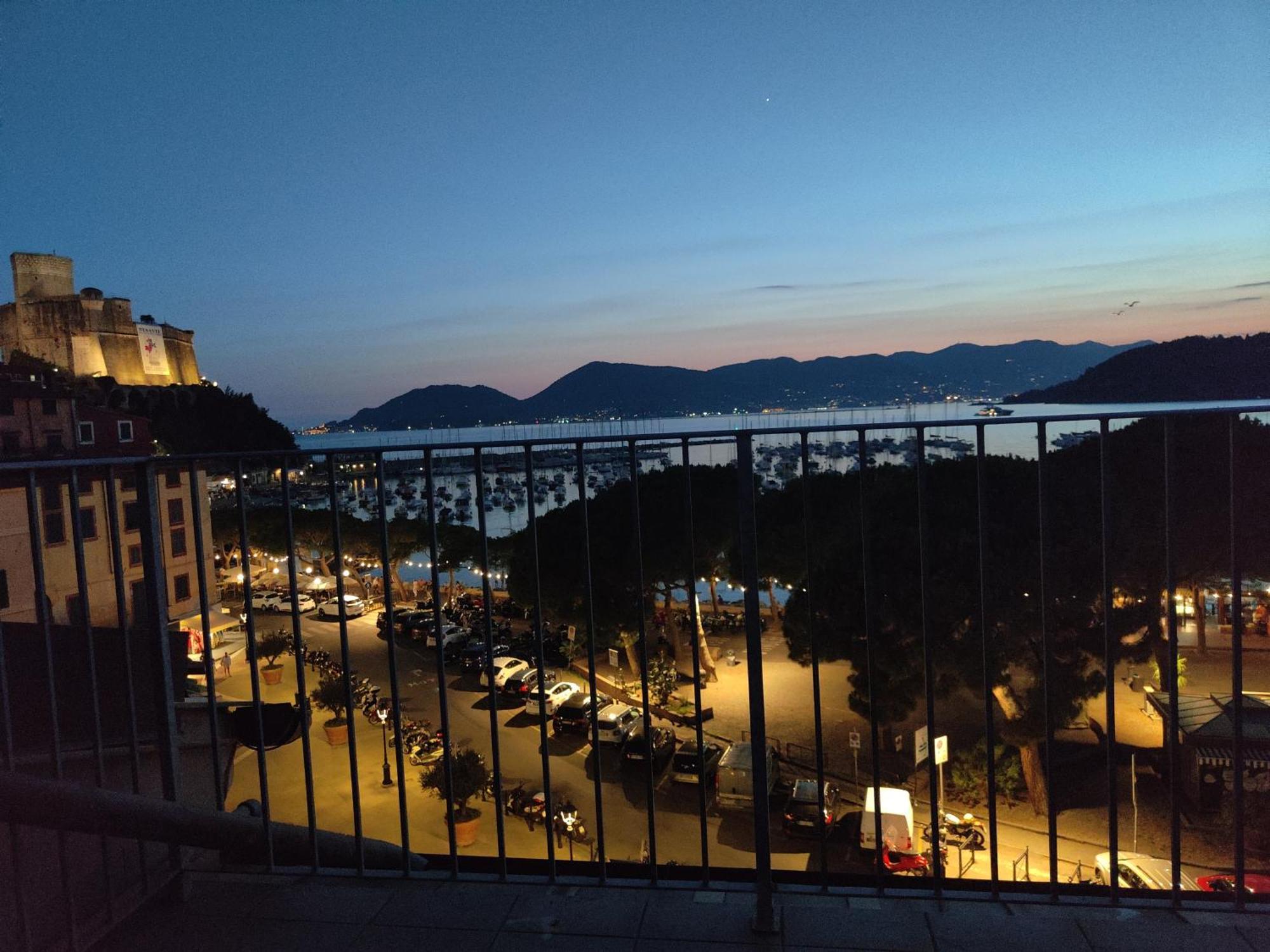 La Soffitta Sul Golfo Appartement Lerici Buitenkant foto
